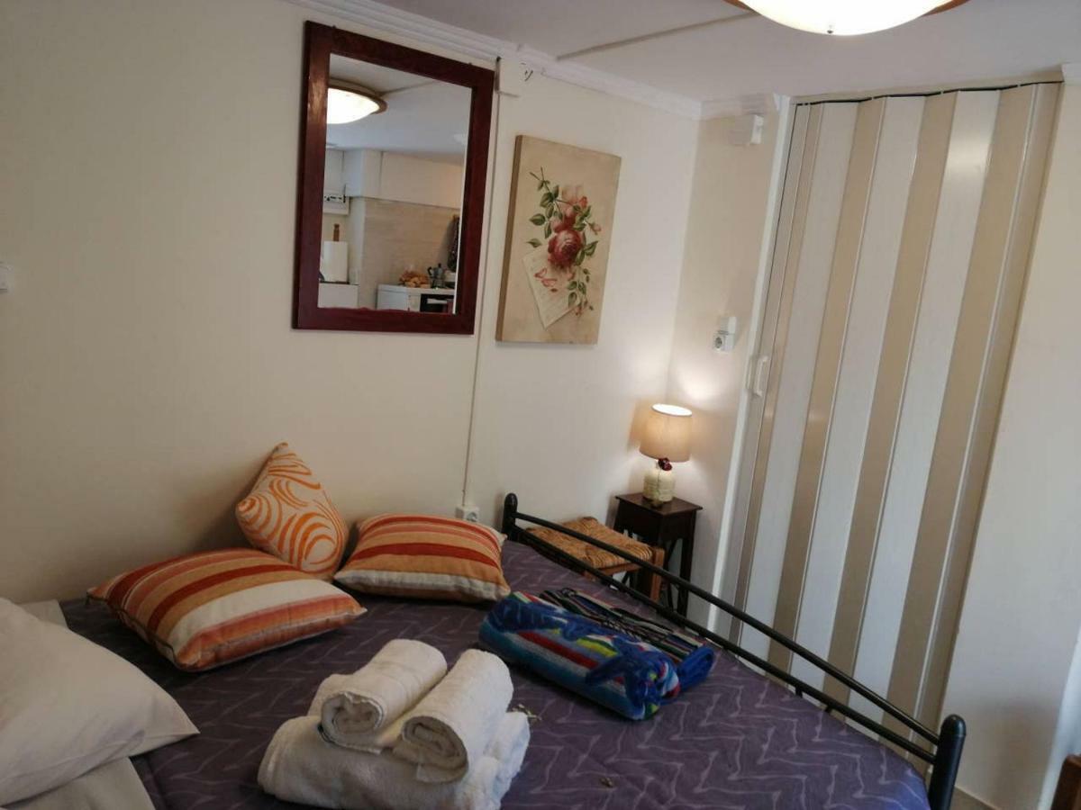 Rodomelo Cute Studio 1 Leonídion Екстериор снимка